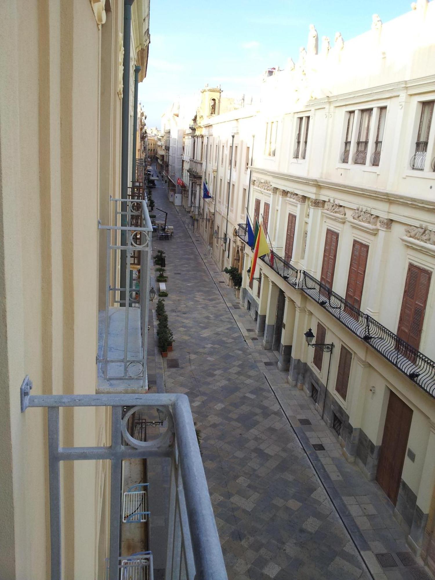 Casakalos Apartments Luxury Vacation Rentals Trapani Phòng bức ảnh